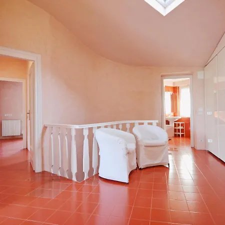 Villa Palomar By Interhome San Felice del Benaco